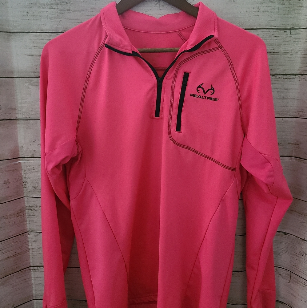 Realtree quarterzip pullover.